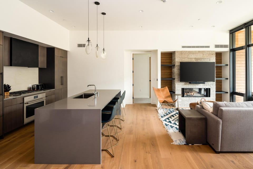 221 LakeLodge Apartment in Big Sky