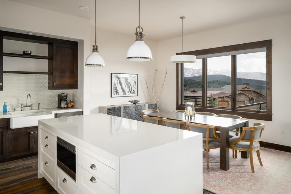 4B Lodgeside House in Big Sky