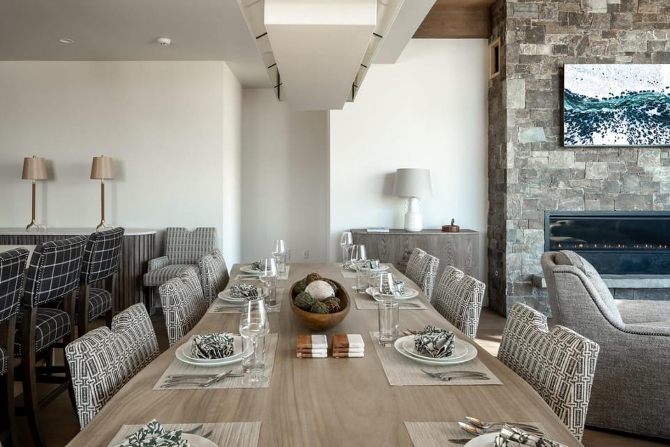 9 Deep Forest Drive House in Big Sky