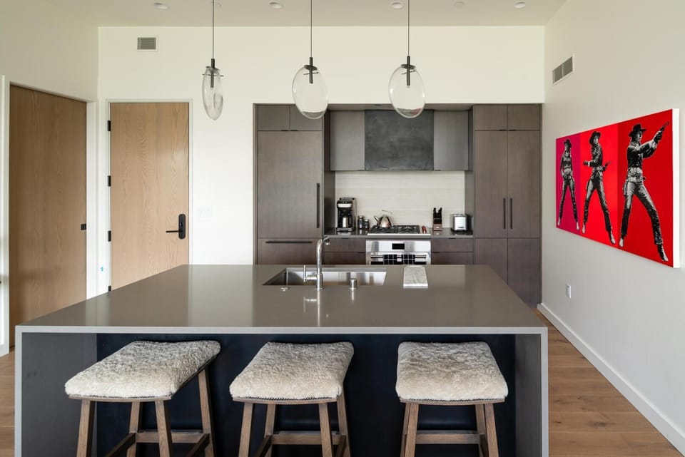 225 LakeLodge Apartment in Big Sky