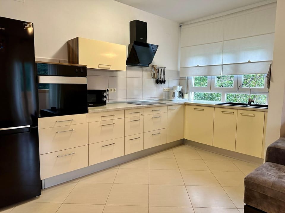 dishwasher, minibar, pet friendly, stove