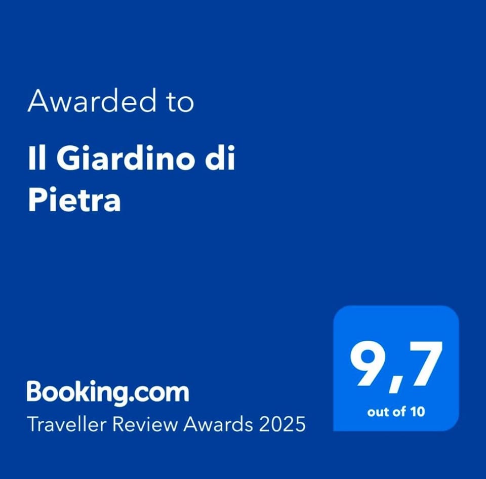 Il Giardino di Pietra charming house Apartment in Acireale