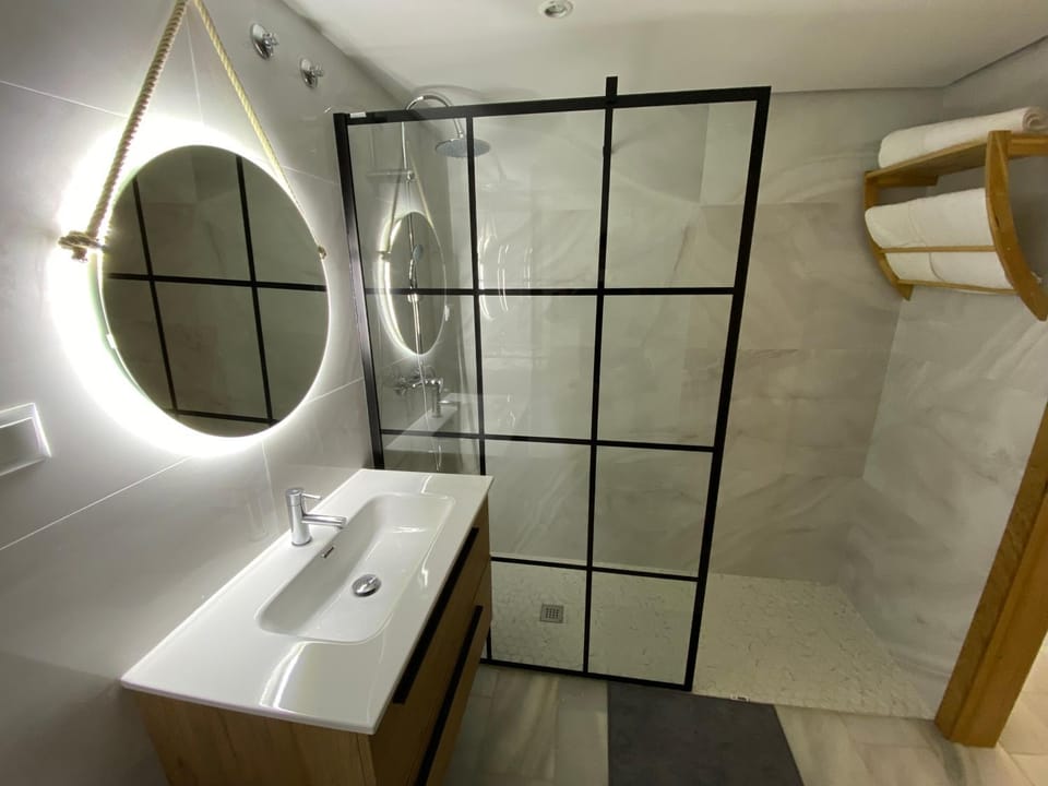 Nomad Stays Milos y Bali Apartment in Marbella