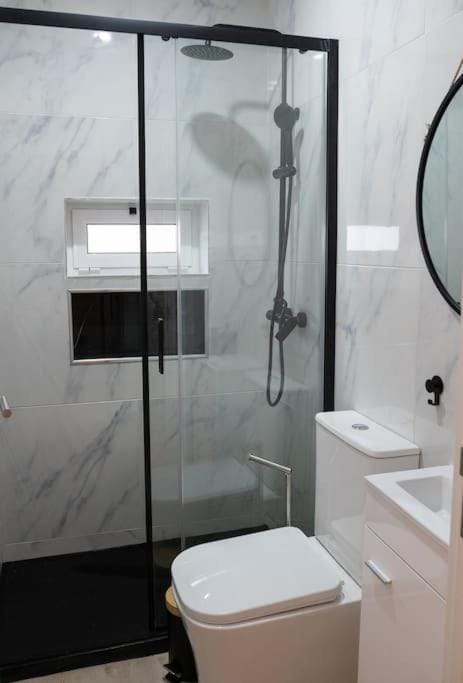 Shower, Toilet, Bathroom