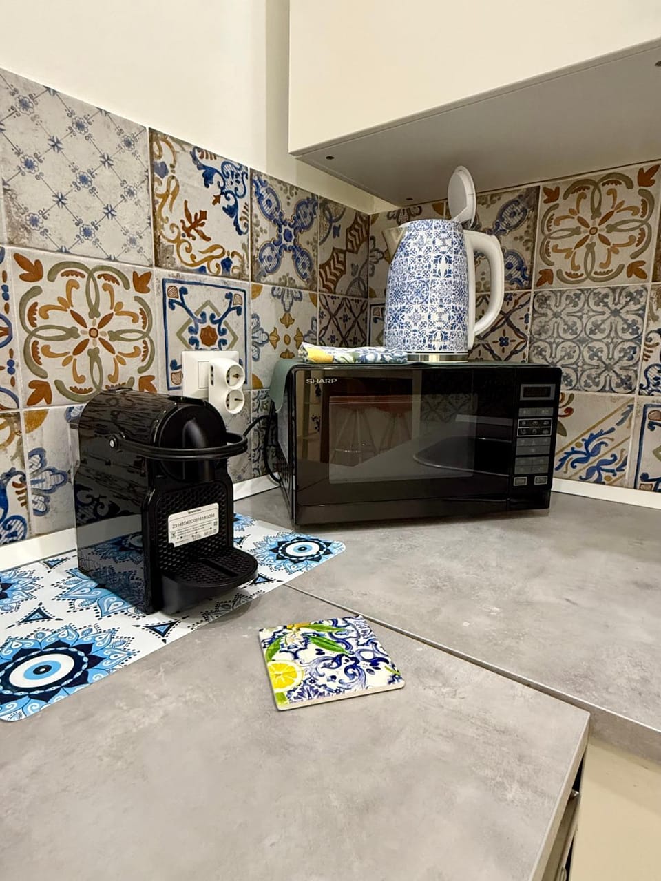 Coffee/tea facilities, Kitchen or kitchenette