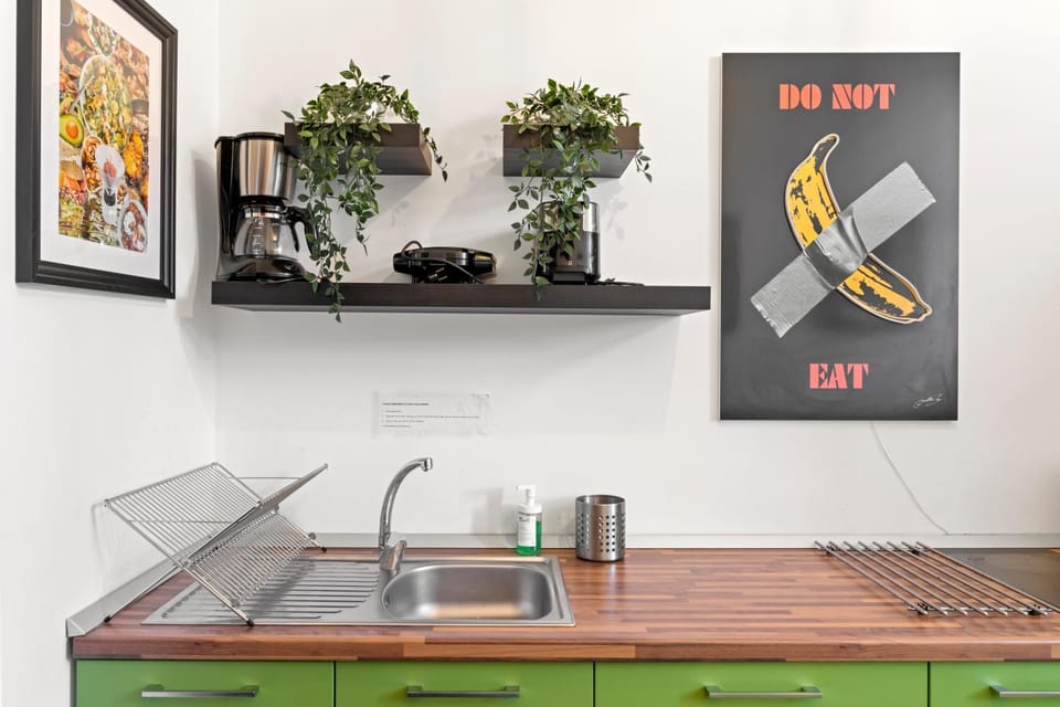 Coffee/tea facilities, Kitchen or kitchenette, minibar