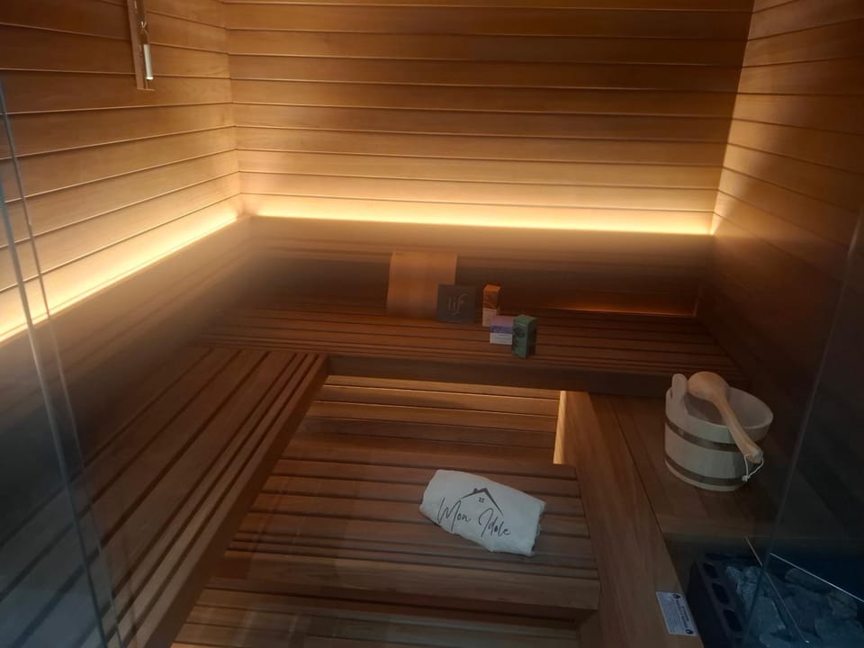 Chalet Mon Idole Spa Apartment in Haute-Savoie