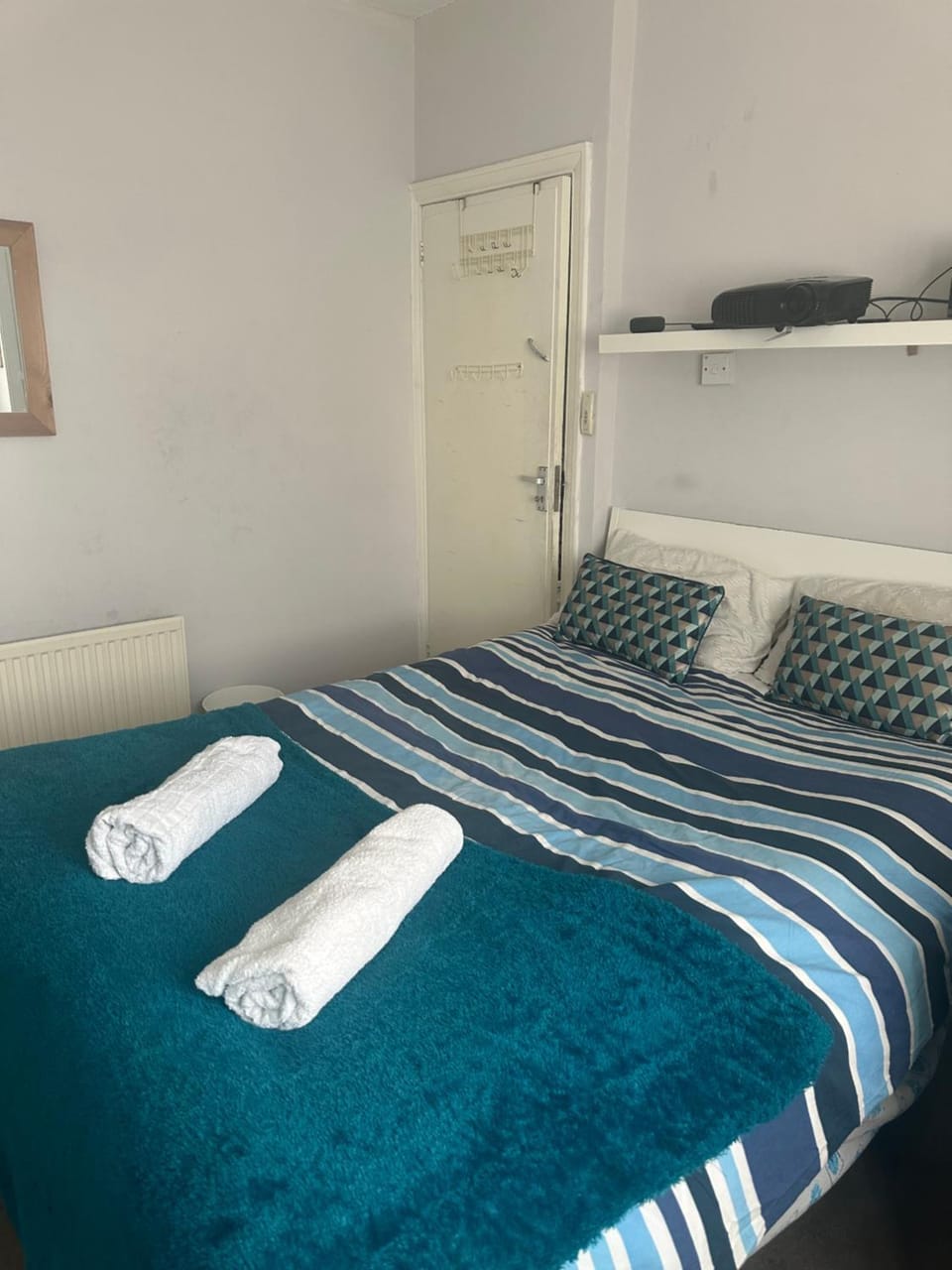Self-contained en-suite room very close to Wembley stadium Bed and Breakfast in Wembley