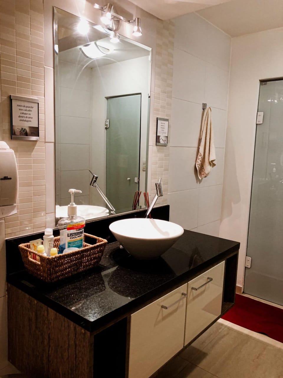 Shower, Bathroom, heating, towels