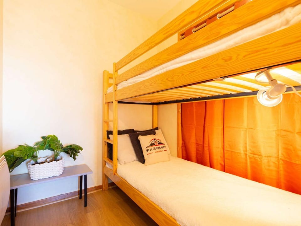Studio 6 pers. ski Montagnes Pyrénées Pla d'Adet - FR-1-296-483 Apartment in Saint-Lary-Soulan