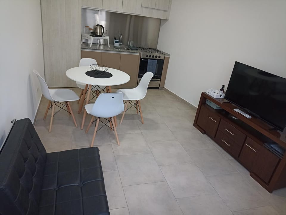 Cerrito 4+2 Apartment in Rosario