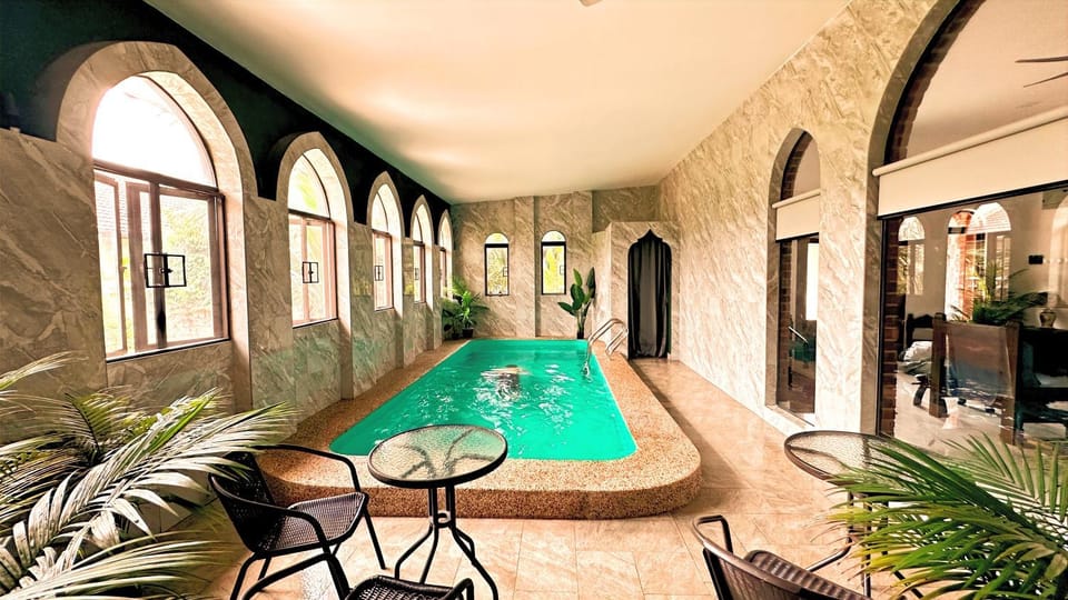 Pool view, Swimming pool
