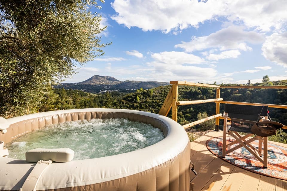 Day, Natural landscape, Hot Tub, View (from property/room), Balcony/Terrace, Spa and wellness centre/facilities, Mountain view