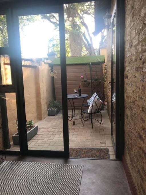Kyasaja Home away from home Apartment in Pretoria