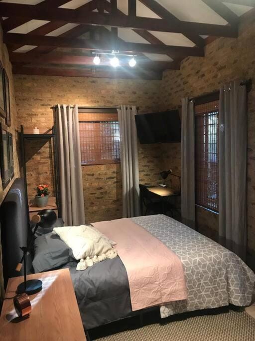 Kyasaja Home away from home Apartment in Pretoria