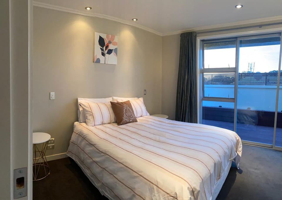 Saint Aubyn Retreat Apartment in New Plymouth