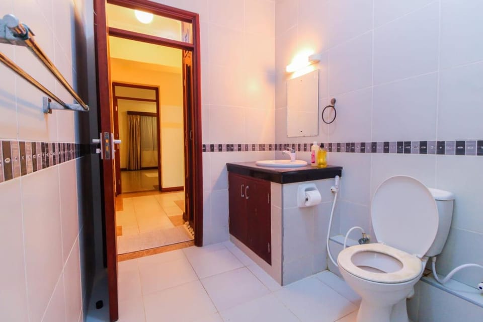 Royal Bee 3 Bedroom Nyali Apartment in Mombasa