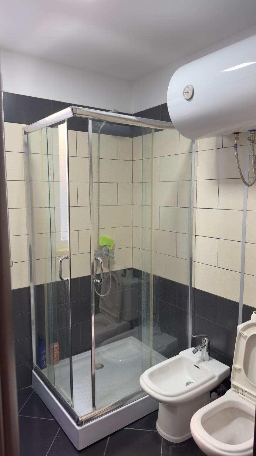 Shower, Toilet, Bathroom