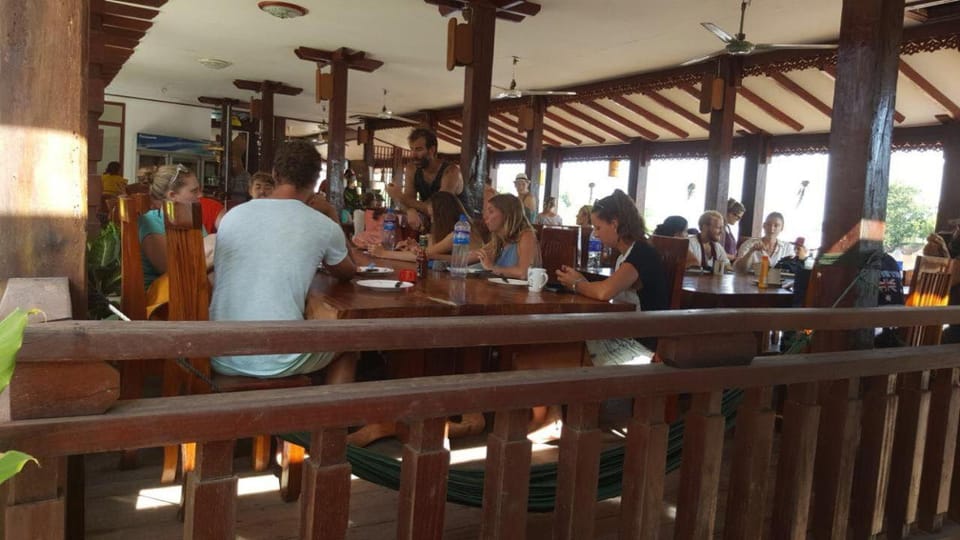 MR Mo Guest House Luxury tent in Cambodia