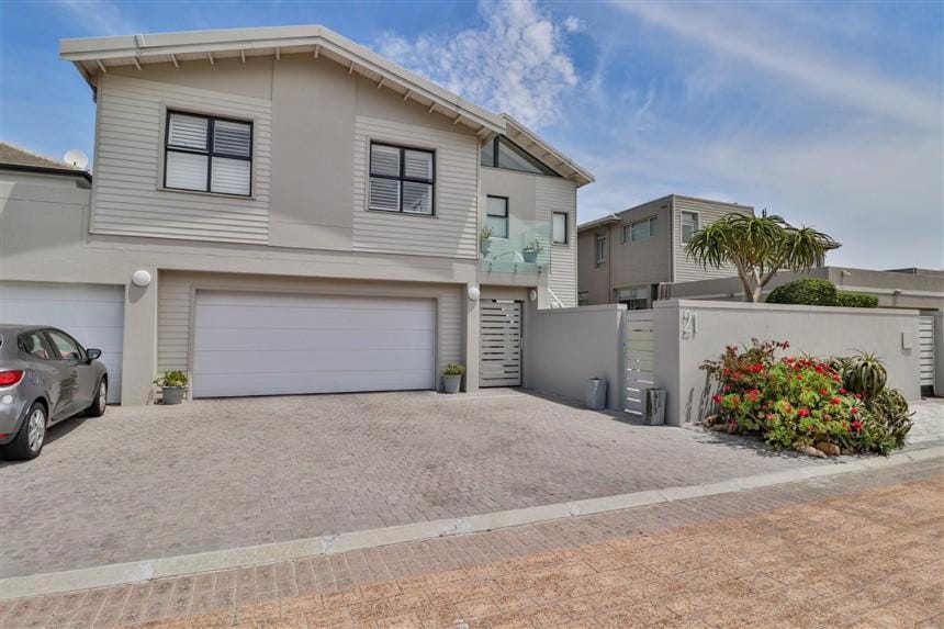 Property building, Parking