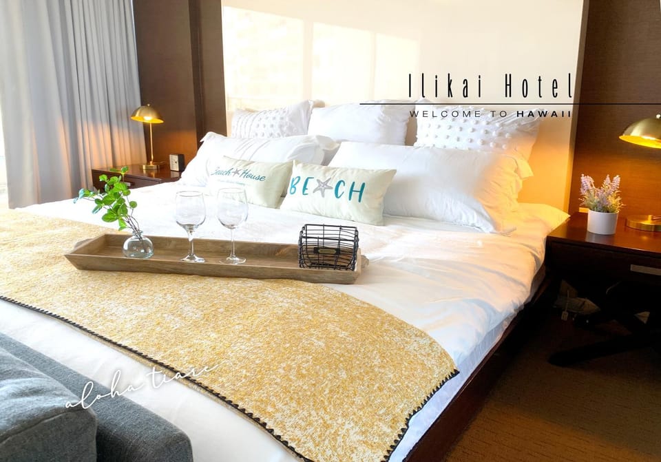 Ocean View Waikiki Luxury Ilikai Apartment in Honolulu