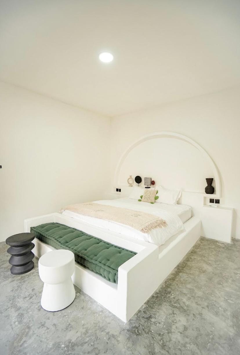 Hacienda Villa Watukarung Bed and Breakfast in East Java