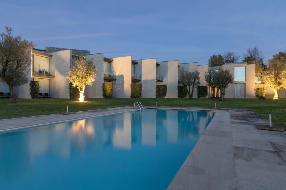 Area and facilities, Swimming pool