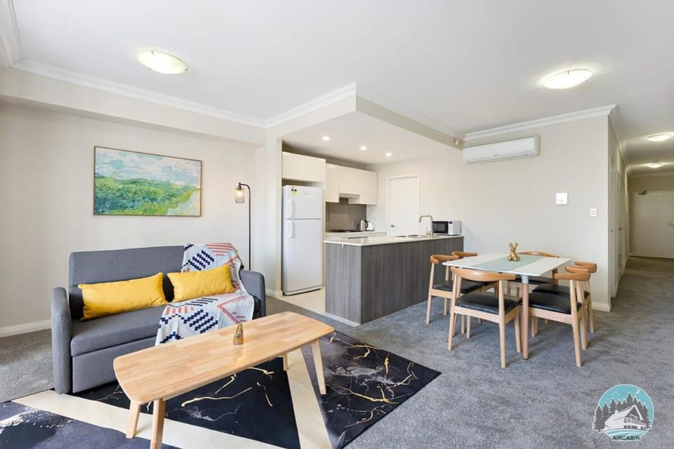Kitchen or kitchenette, Living room, Dining area