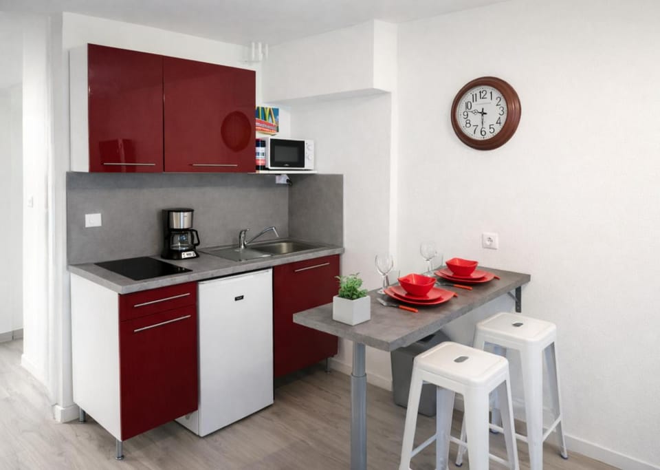 Studio Cosy & Parking privé proche Centre CAEN Apartment in Caen