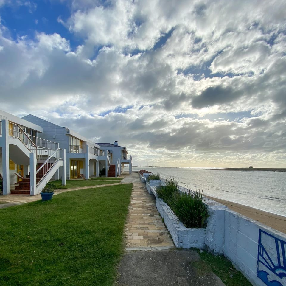 Property building, Sea view