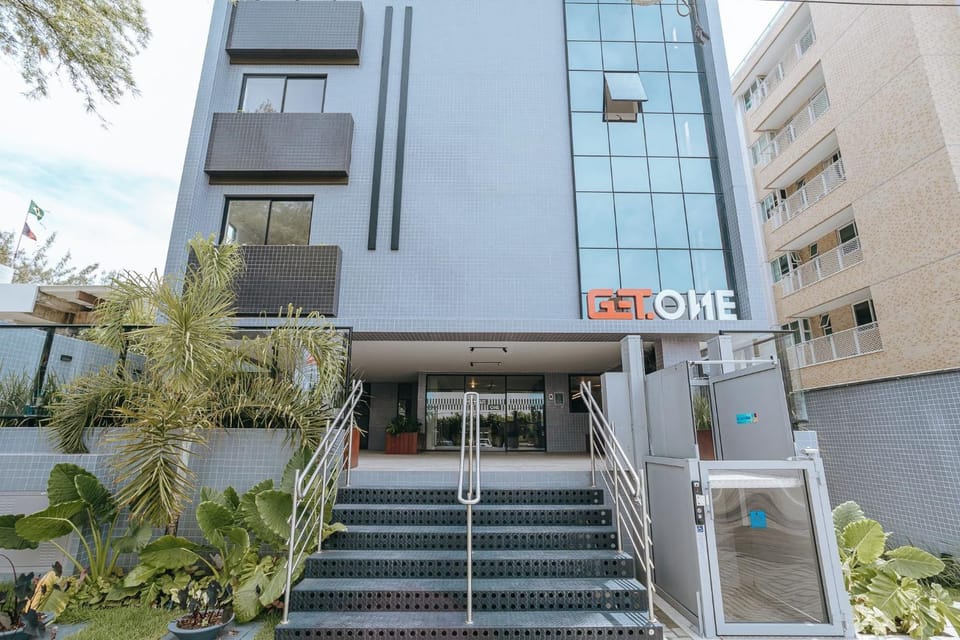Facade/entrance, Garden