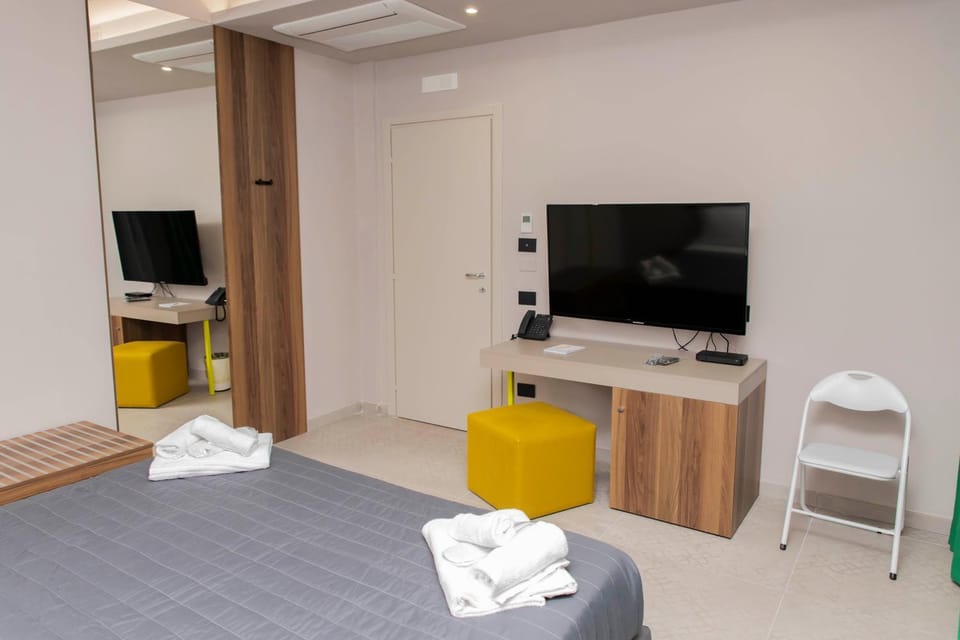 TV and multimedia, Bedroom