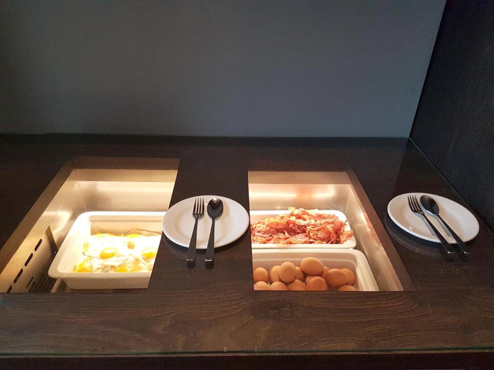 Breakfast
