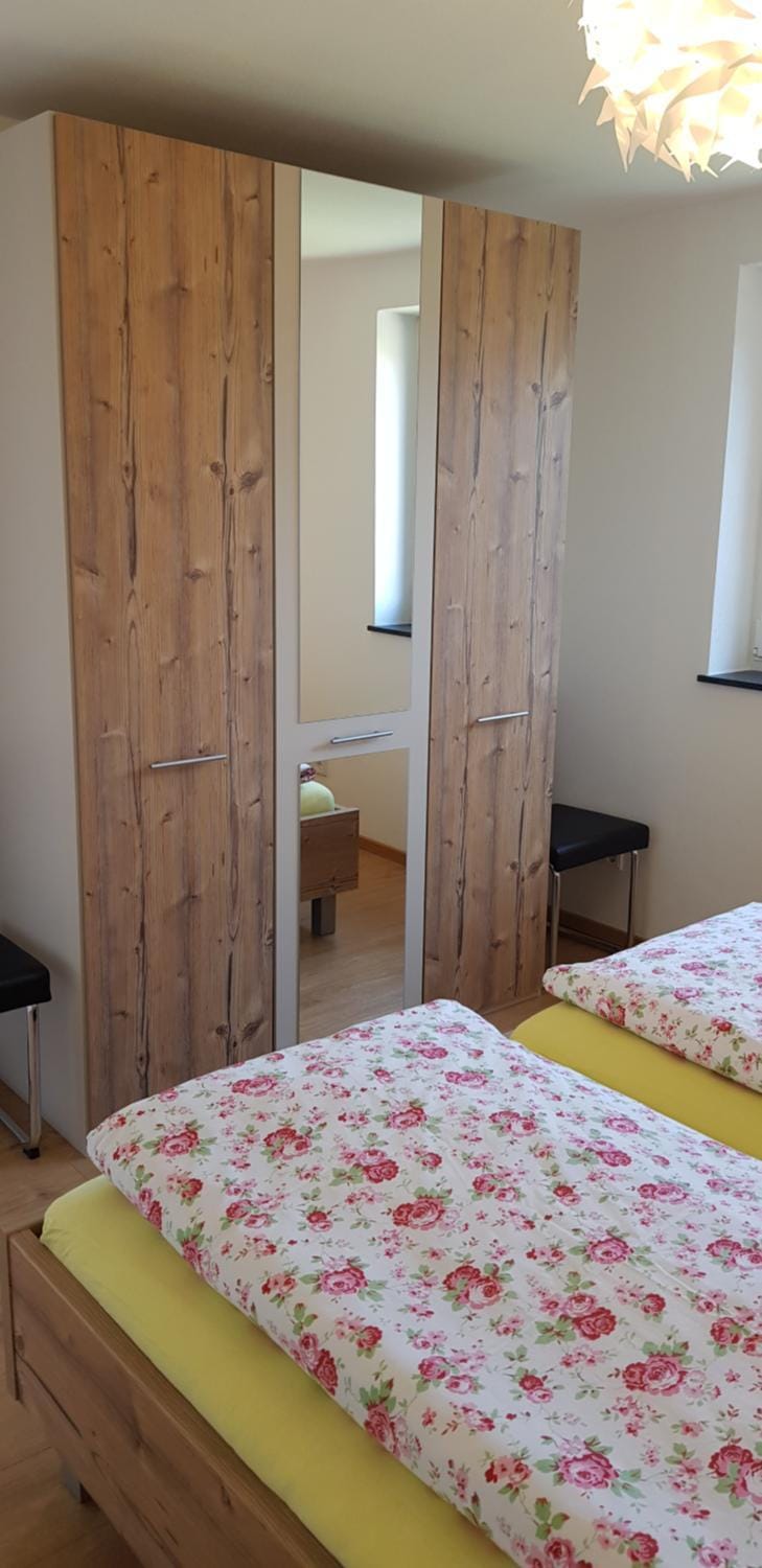 Bed, Bedroom, wardrobe