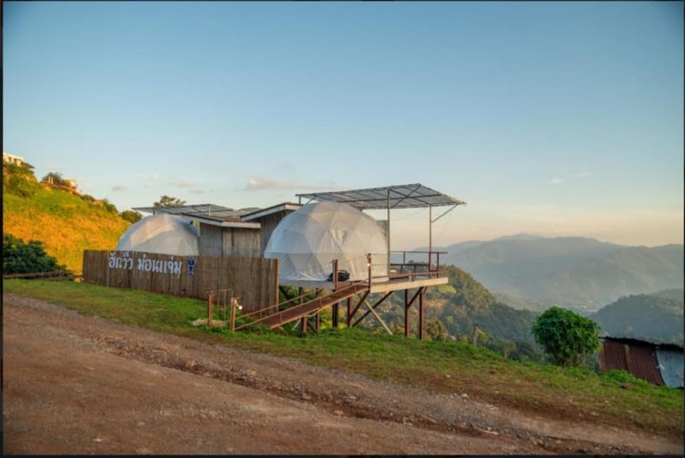ชูชัยฟาร์มสเตย์ โดมฮักวิว Luxury tent in Thailand