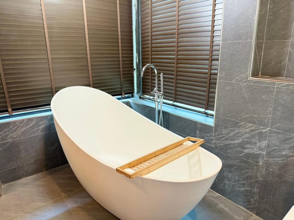 Huather villa & cafe หัวเท่อวิลล่า Bed and Breakfast in Thailand