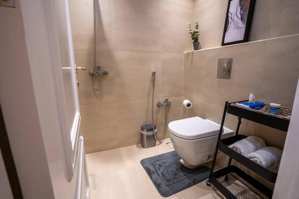 10 Minutes to Boulevard, Modern Apartment in Al-Malqa, Self Check-in Apartment in Riyadh