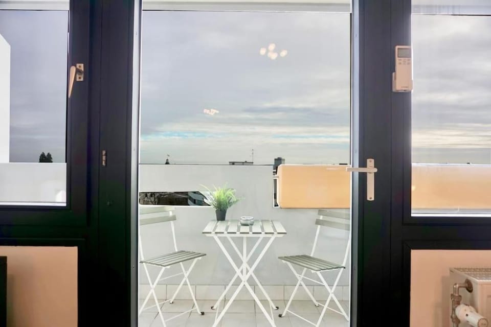 View (from property/room), View (from property/room), Balcony/Terrace