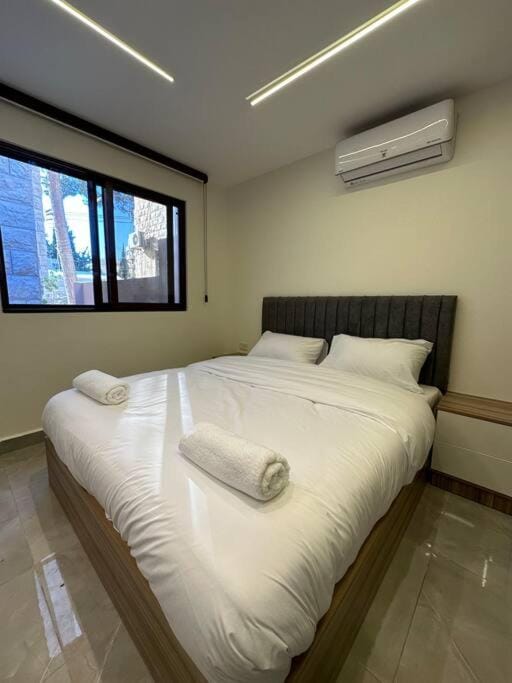 X/ Antica jabalal-lwebdeh Apartment in Africa