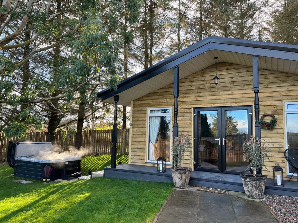 Property building, Patio, Garden, Garden view