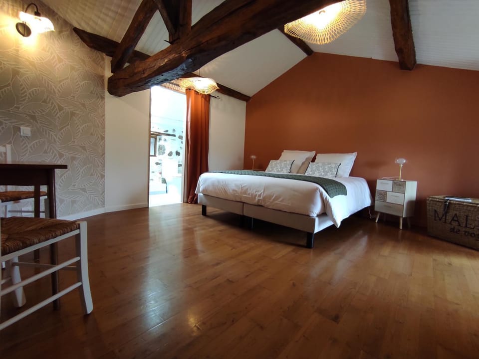 Au Charme Di'Sy Bed and Breakfast in Pays de la Loire