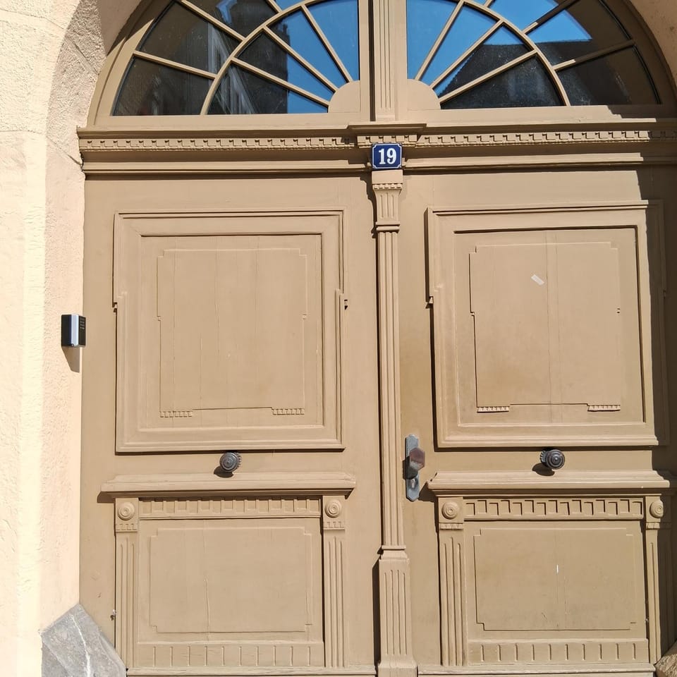 Property building, Day