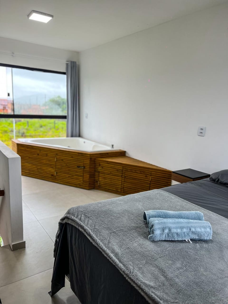 Triplex dos Sonhos -Jacuzzi-Vista-Ar-Praia Do Rosa House in Imbituba
