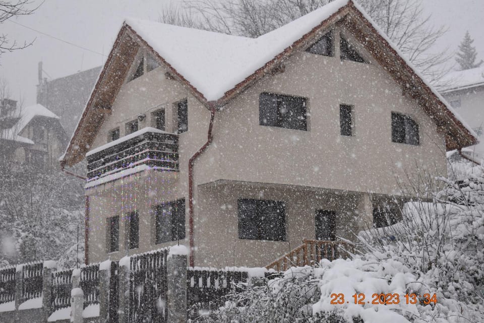 Property building, Winter