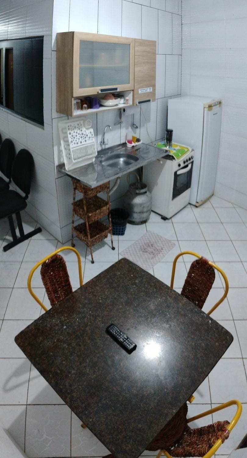 Kitchen or kitchenette, Dining area, Communal kitchen, pet friendly, stove, toaster