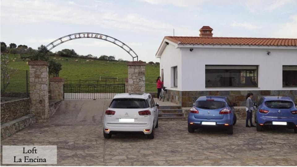 Property building, Street view, Parking