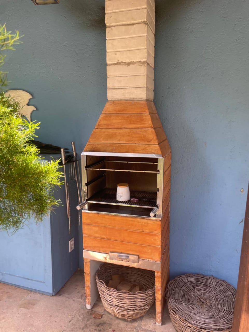 BBQ facilities, BBQ facilities