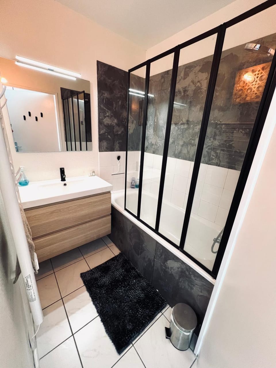 Bathroom, Bath