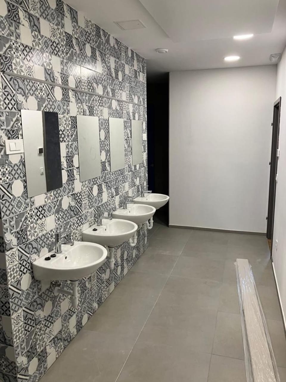 Property building, Bathroom