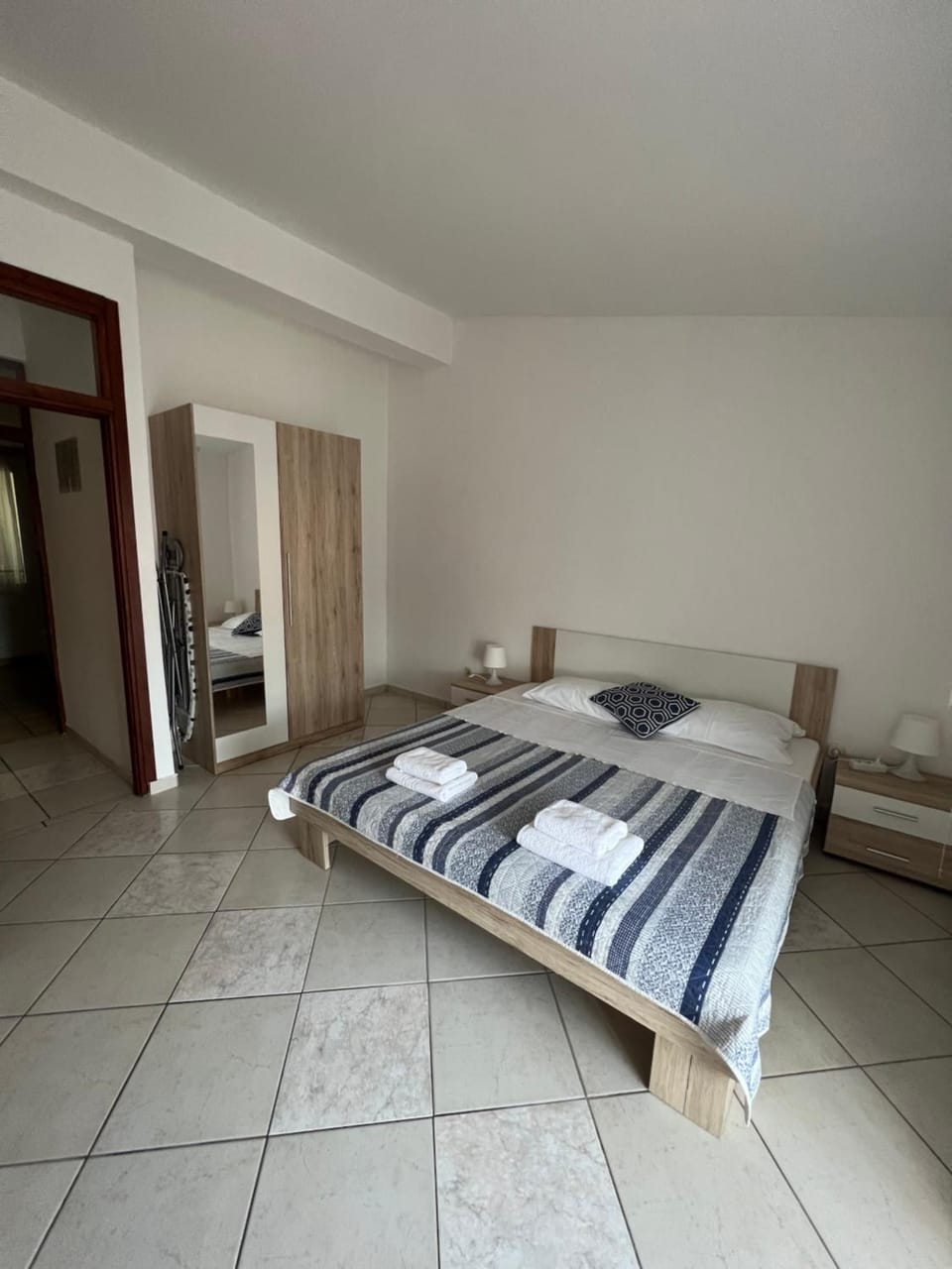 Apartments Kulic Apartment in Tisno